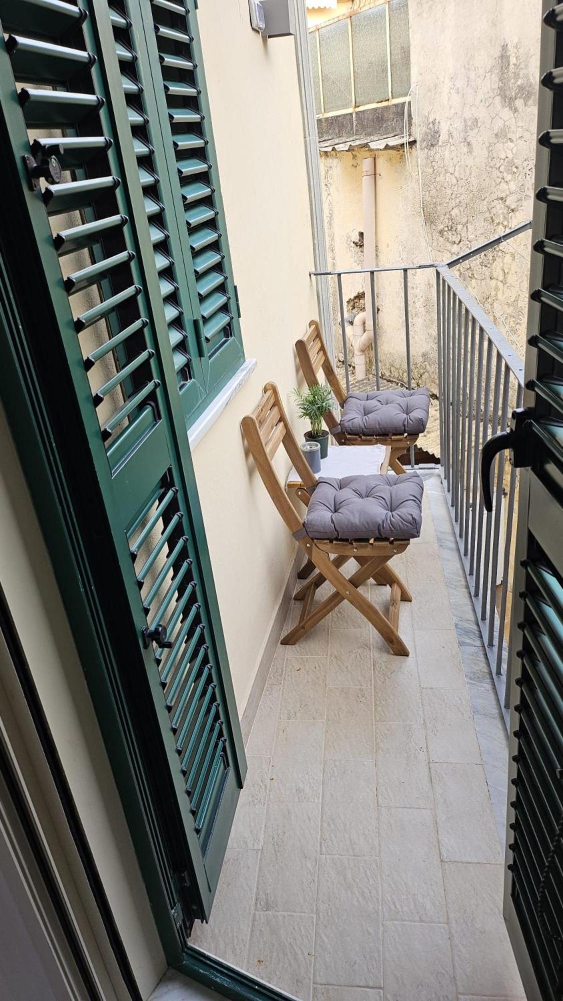 Gliu Vico Bed & Breakfast Formia Exterior photo